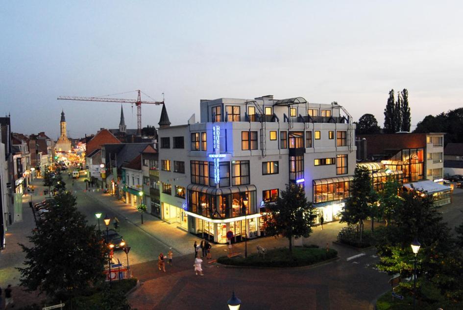 Hotel De Swaen Herentals Luaran gambar